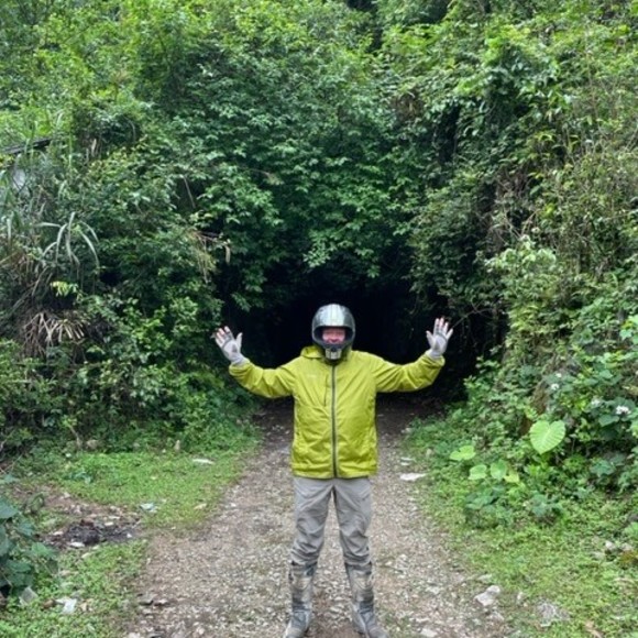 Meet your Posher, Chris - Picture 1 of 1